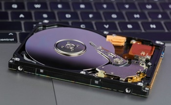 Optimizing Cobalt Thin Films for Data Storage: Plasma-Assisted Surface Modification